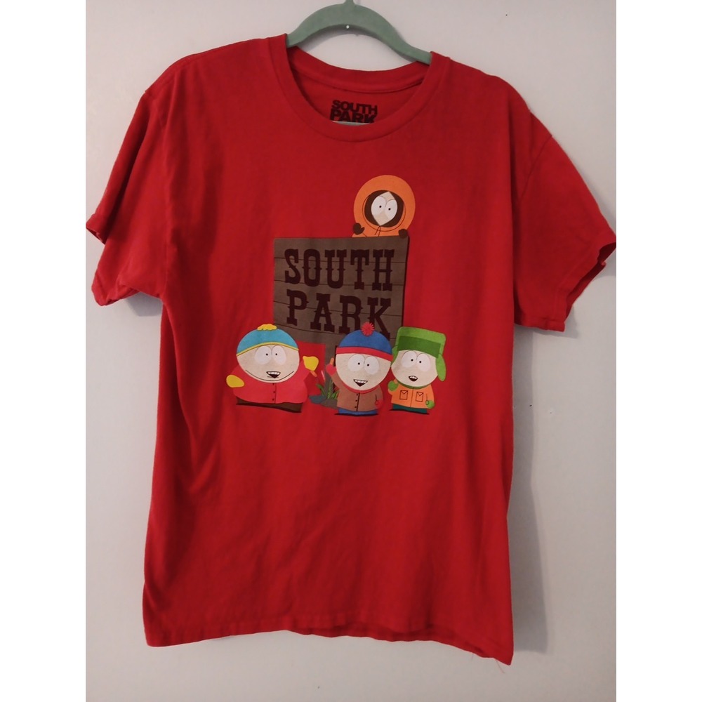 South Park T-Shirt Red Mens‎ L   Small  Pinhole  as shown in picture Pre-owned
